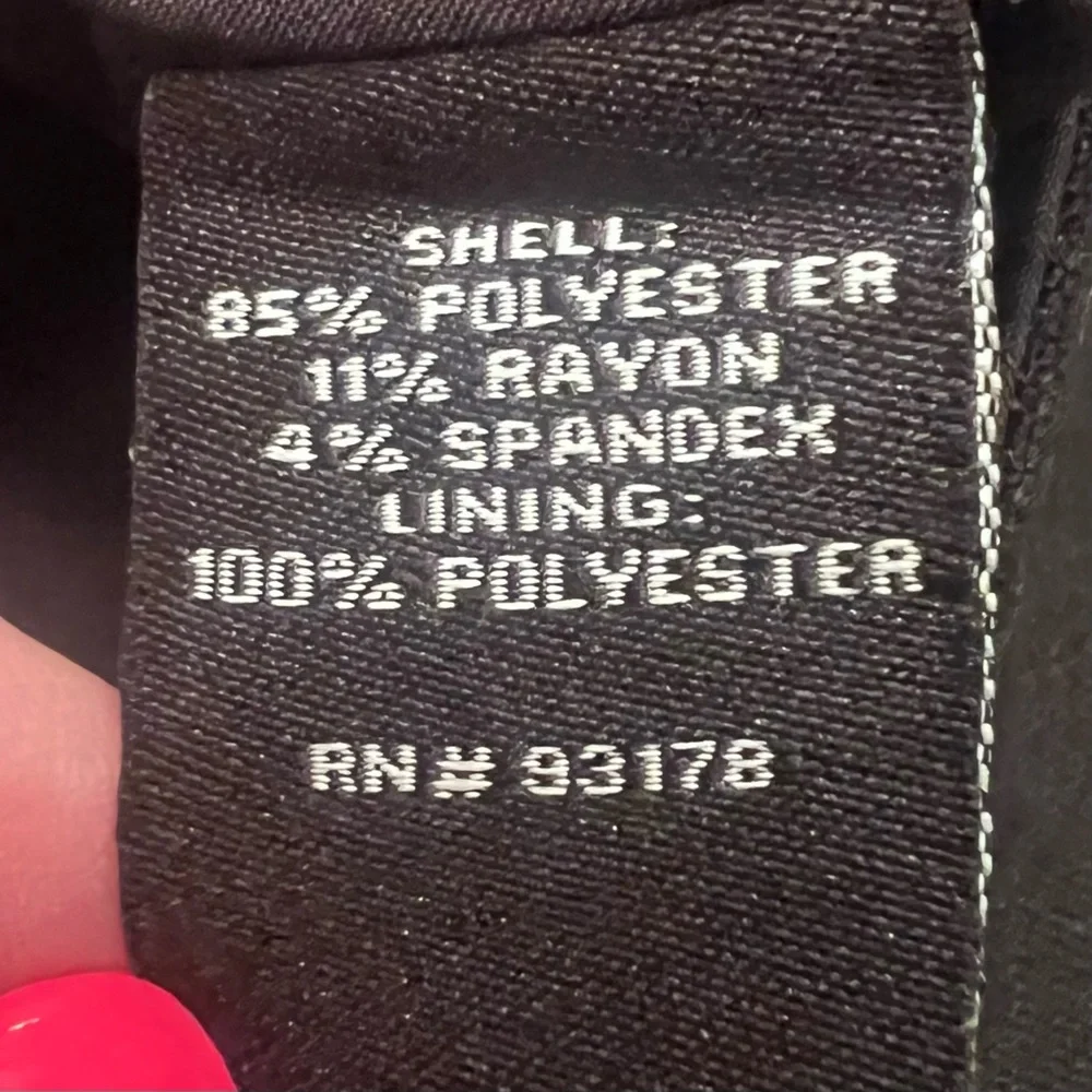 Premise Scalloped Hem Stretch Lined A-Line Mini Skirt Black Size 10‎ NEW